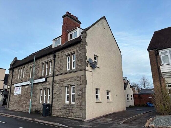 1 Bedroom Apartment To Rent In High Street, Lydney, Gloucestershire, GL15