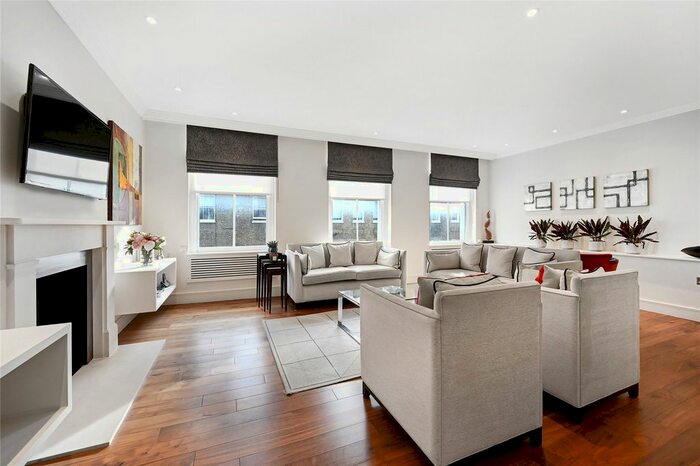 3 Bedroom Flat To Rent In Chester Street, Belgravia, SW1X