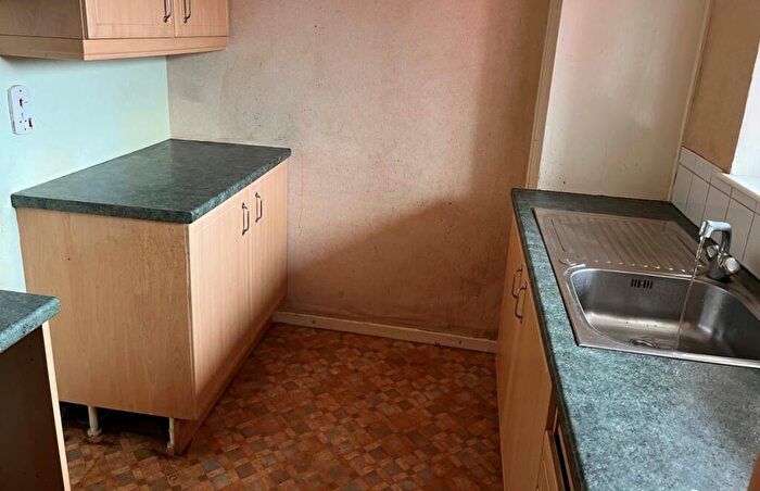 1 Bedroom Flat For Sale In Flat Beechwood Lodge, Doncaster Road, Rotherham, South Yorkshire, S65