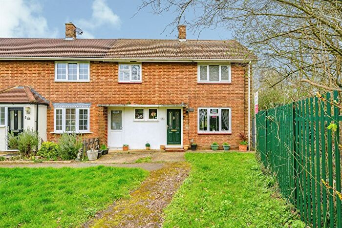 3 Bedroom End Of Terrace House For Sale In Childwick Court, Hemel Hempstead, HP3