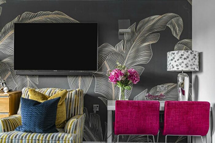 1 Bedroom Retirement Property For Sale In Greville Park Road, Ashtead, KT21