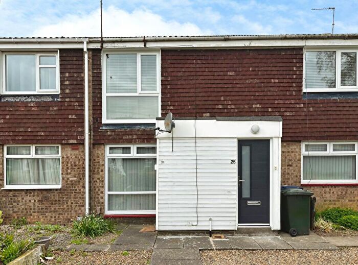 2 Bedroom Flat To Rent In Trentham Avenue, Benton, Newcastle Upon Tyne, NE7