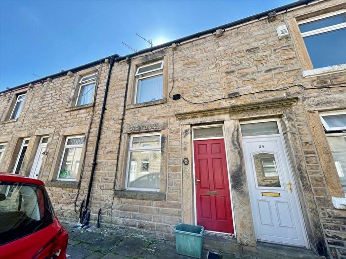 2 Bedroom House To Rent In Gardner Road, Lancaster, LA1