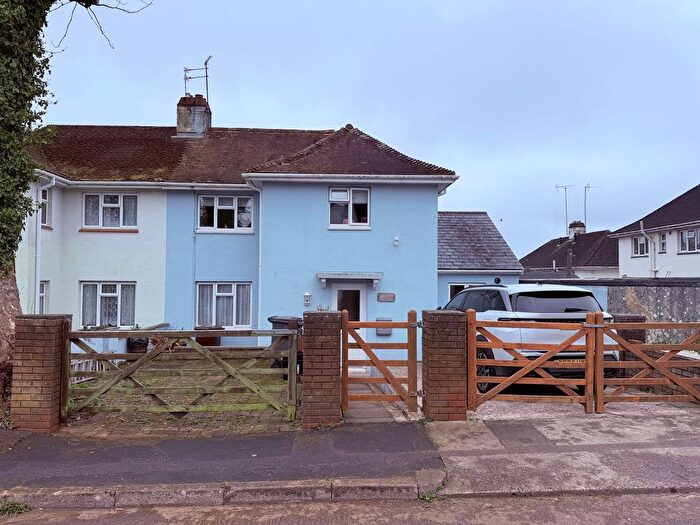 3 Bedroom Semi Detached House For Sale In Watcombe, Torquay, TQ2