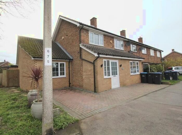 4 Bedroom House To Rent In Broadfield, Harlow, CM20
