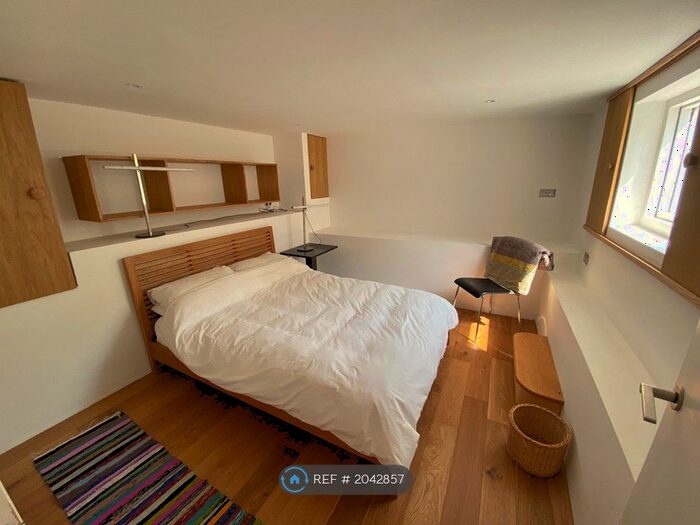 1 Bedroom Flat To Rent In Eagle Road, Bath, BA1