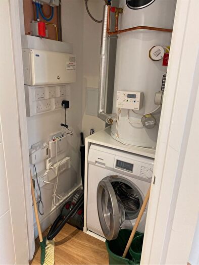 1 Bedroom Property To Rent In West Timber Yard, Hurst Street, Birmingham, B5