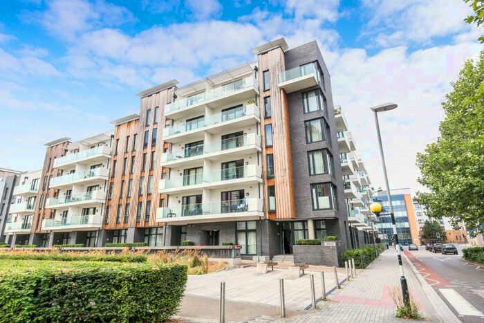 2 Bedroom Apartment To Rent In Invicta, Millenium Promenade, Bristol Harbourside, BS1