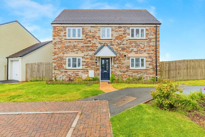 3 Bedroom Detached House For Sale In Gwarak Dherwen, Probus, Truro, Cornwall, TR2