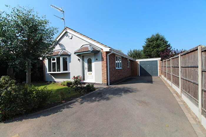3 Bedroom Detached Bungalow To Rent In Campion Hill, Castle Donington, DE74