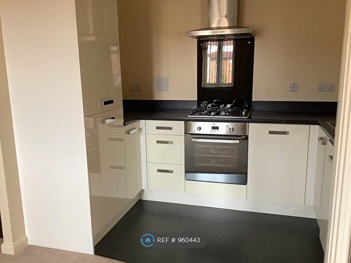 1 Bedroom Flat To Rent In Laurel Road, Sheerness, ME12