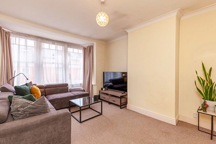 1 Bedroom Flat To Rent In London Road, Bicester, OX26