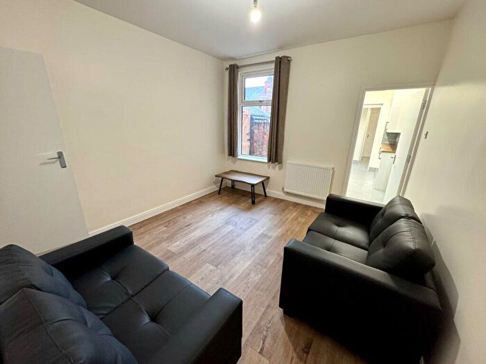 4 Bedroom Terraced House To Rent In Noel Street, Leicester, LE3