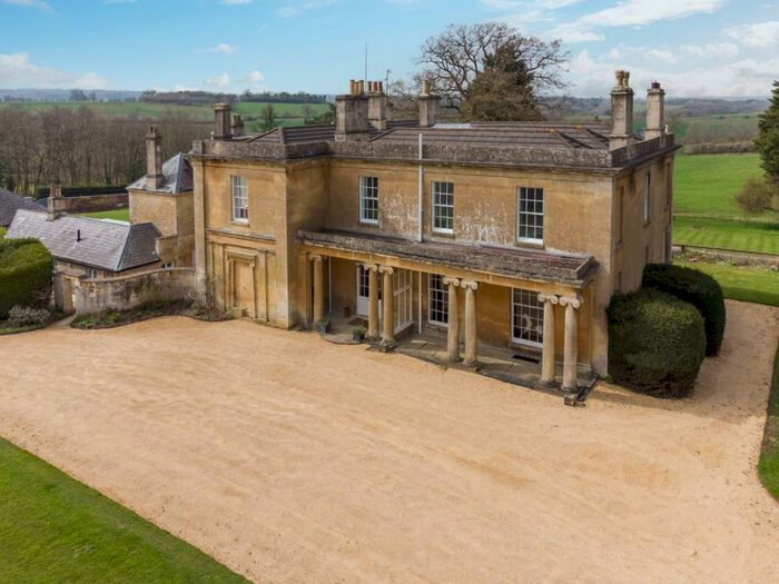 11 Bedroom Detached House For Sale In Calne, Wiltshire, SN11