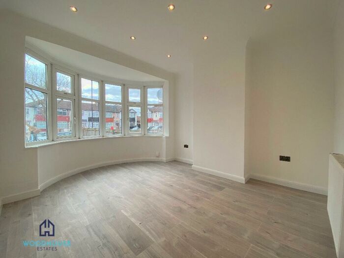 4 Bedroom Semi-Detached House To Rent In Falcon Crescent, Enfield, Middlesex, EN3