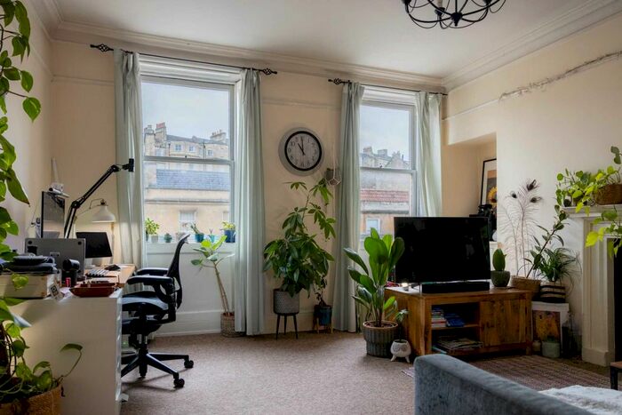 1 Bedroom Flat To Rent In The Paragon, Bath, BA1