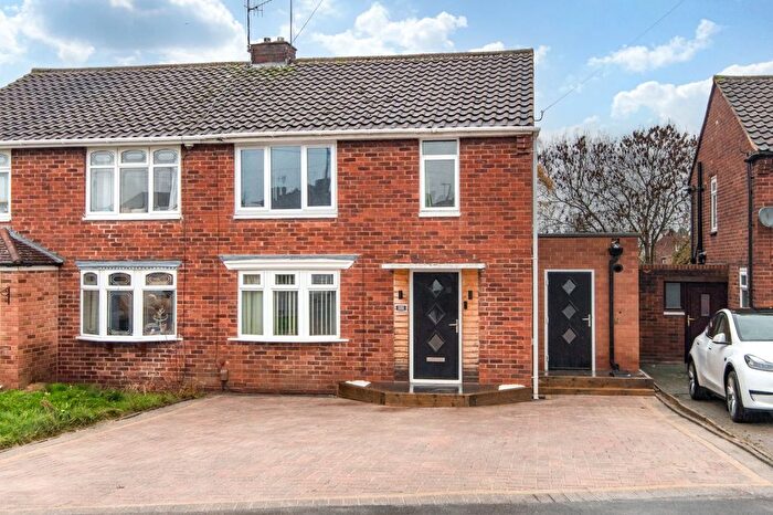 3 Bedroom Semi Detached House For Sale In Dewberry Road, Stourbridge, West Midlands, DY8