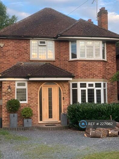 4 Bedroom Detached House To Rent In Ellington Rd - River Thames, Maidenhead, SL6