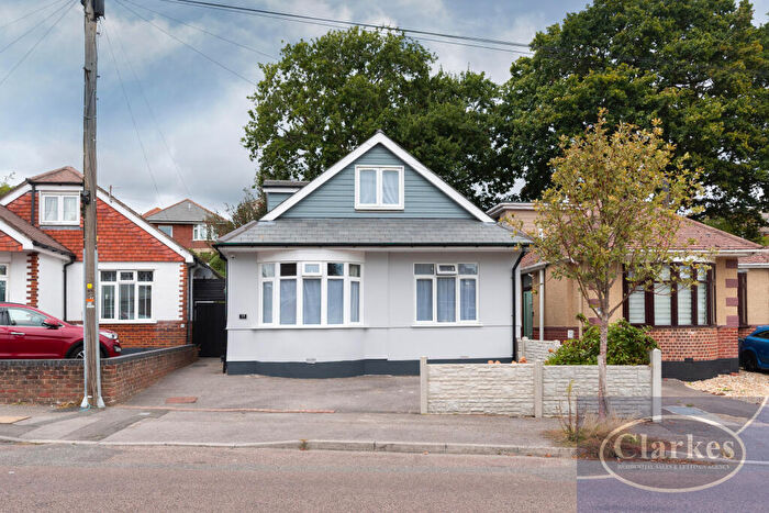 4 Bedroom Chalet For Sale In Moorvale Road, Moordown, Bournemouth, Dorset, BH9