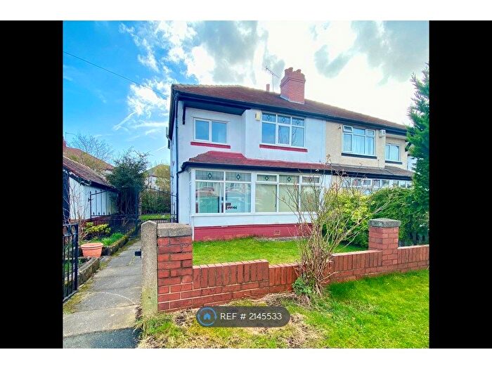 3 Bedroom Semi-Detached House To Rent In Wyncliffe Gardens, Leeds, LS17
