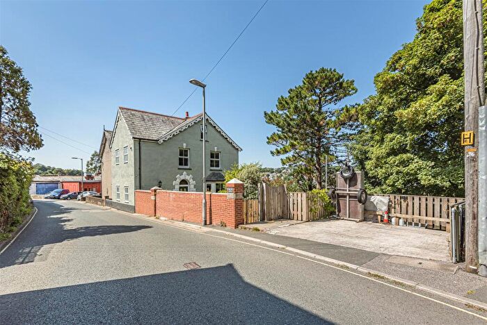 7 Bedroom Detached House For Sale In Dockacre Road, Launceston, PL15