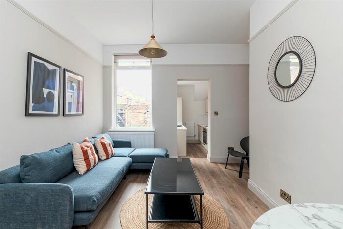 2 Bedroom Flat To Rent In Addycombe Terrace, Heaton, Newcastle Upon Tyne, NE6