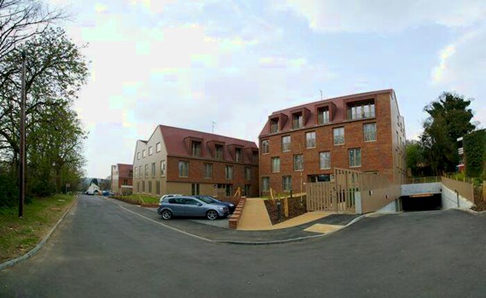 2 Bedroom Flat To Rent In Grover Close, Hemel Hempstead, HP2