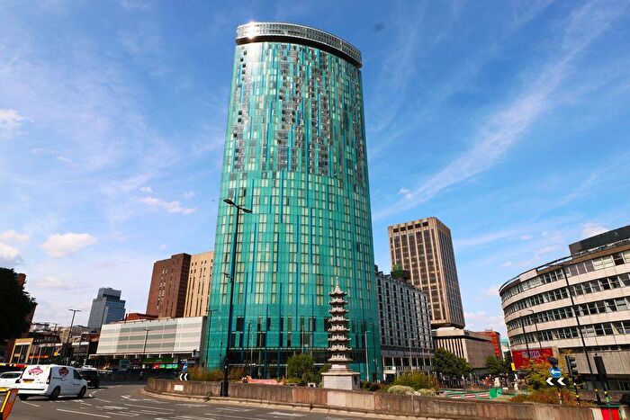 2 Bedroom Apartment For Sale In Holloway Circus, Birmingham, B1