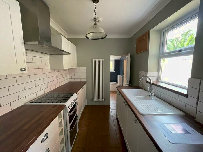 3 Bedroom Terraced House To Rent In Collingwood Road, Southsea, Hampshire, PO5