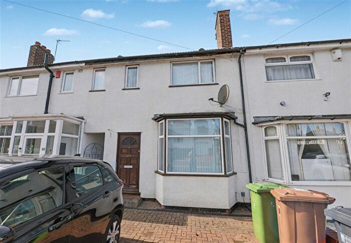 3 Bedroom Terraced House For Sale In Croft Down Road, Solihull, B92