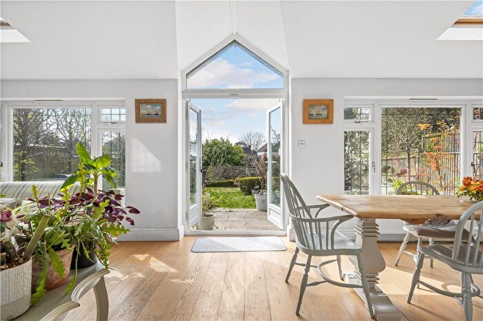 5 Bedroom Detached House For Sale In Lindisfarne Road, Wimbledon, SW20