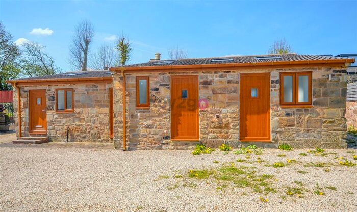 2 Bedroom Detached Bungalow To Rent In Main Road, Marsh Lane, S21
