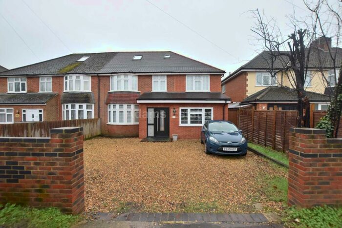 6 Bedroom Semi-Detached House To Rent In Wokingham Road, Earley, RG6