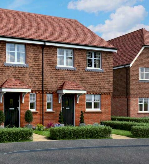 2 Bedroom Semi-Detached House To Rent In Hollyview Close, Loxwood, RH14