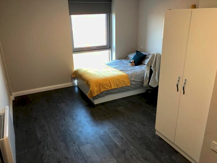 1 Bedroom Flat To Rent In One Islington Plaza, Devon Street, Liverpool, L3