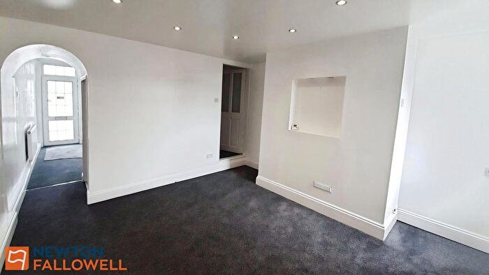 2 Bedroom Terraced House For Sale In Leeming Lane South, Mansfield Woodhouse, NG19