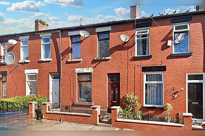 4 Bedroom Terraced House For Sale In Ernest Street, Bolton, BL1