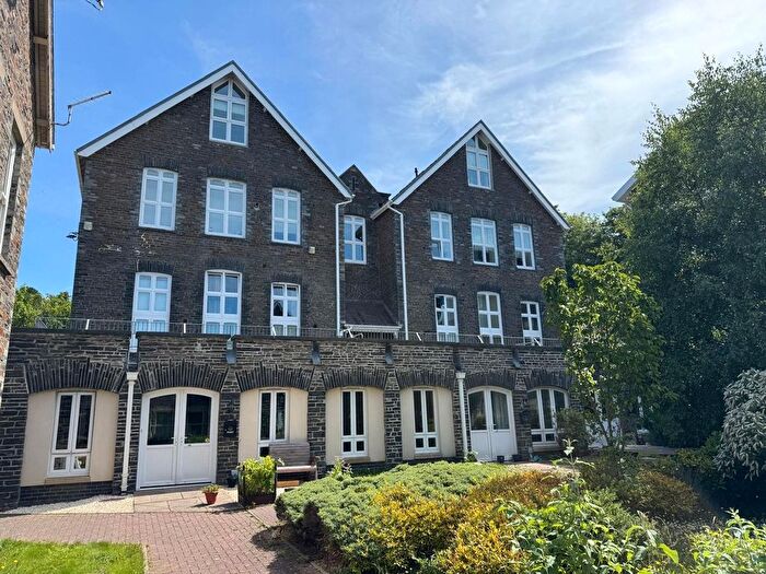 2 Bedroom Flat For Sale In Bryn Ardwyn, Aberystwyth, Ceredigion, SY23