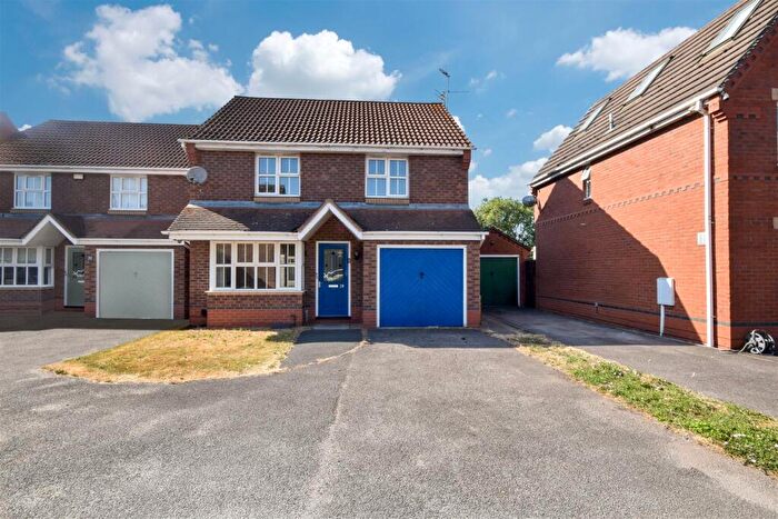 3 Bedroom Detached House For Sale In Farndon Road, Newark, NG24
