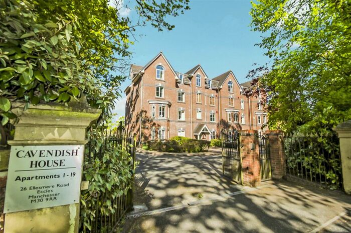 2 Bedroom Flat To Rent In Ellesmere Road, Monton, M30