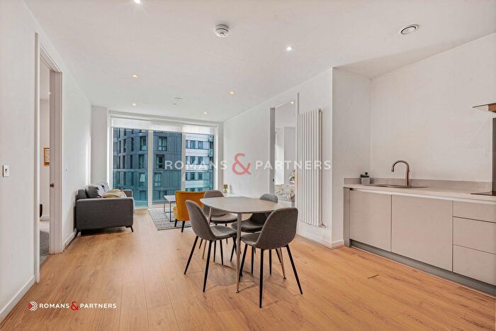 2 Bedroom Flat To Rent In Lightbox, Media City, M50