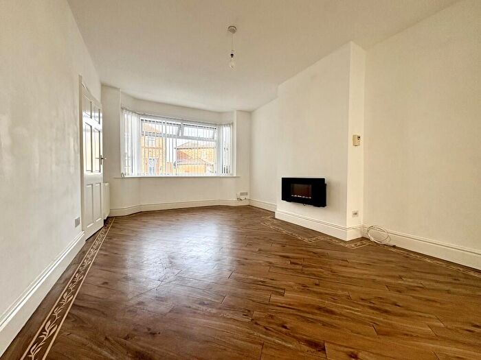 3 Bedroom Semi Detached House To Rent In Gregory Way, Liverpool, Merseyside, L16