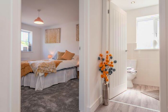 2 Bedroom Flat To Rent In Lostock Court, Lostock Lane, Bolton, Lancashire. BL6