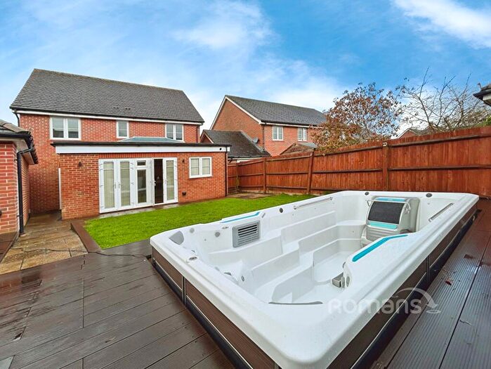 4 Bedroom Detached House For Sale In Thapa Close, Church Crookham, Fleet, GU52