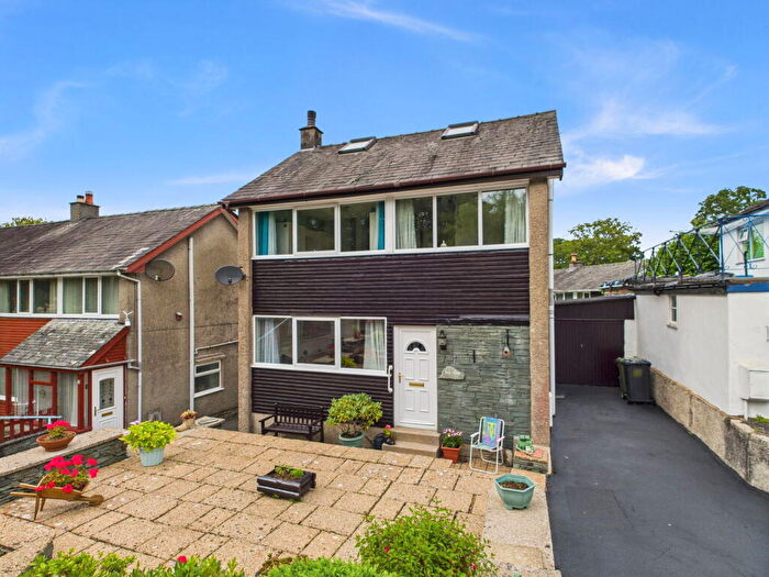 2 Bedroom Detached House For Sale In Victoria Road North, Windermere, Cumbria, LA23