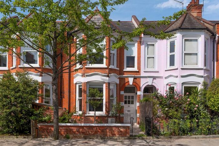 4 Bedroom Terraced House To Rent In Balliol Road, North Kensington, W10