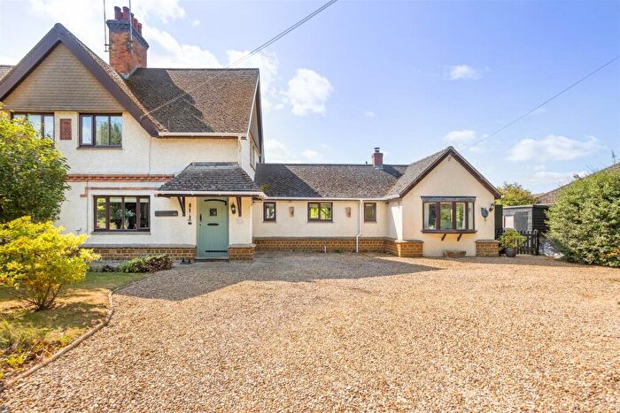 3 Bedroom Semi-Detached House For Sale In Harborough Road, Dingley, Market Harborough, LE16