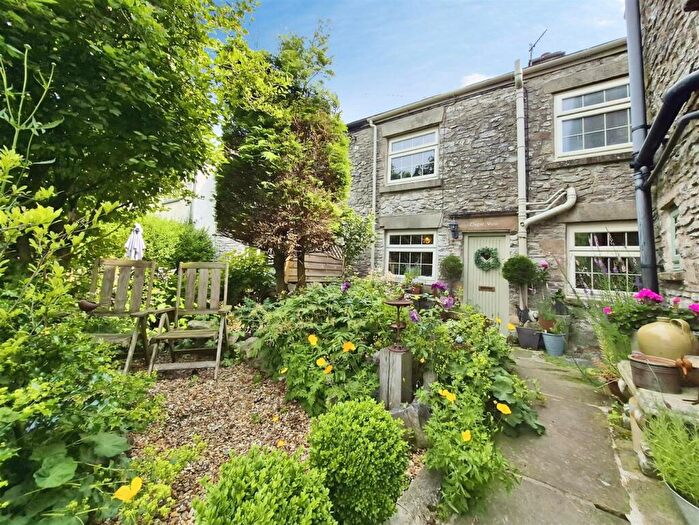 2 Bedroom End Of Terrace House For Sale In Earl Sterndale, Nr Buxton, Derbyshire, SK17
