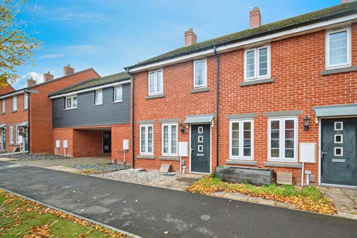 2 Bedroom Terraced House For Sale In Hutchins Way, Basingstoke, RG24