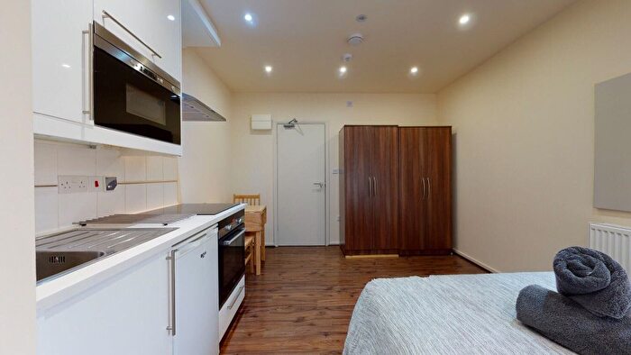 Studio To Rent In Cranhurst Road, London, NW2